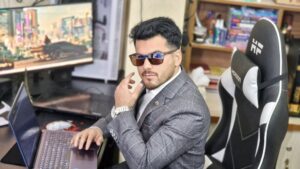 Azhar Sajeeb – Experienced WordPress and Shopify Developer, Digital Marketing Expert, and Founder of Virtual IT Solutions